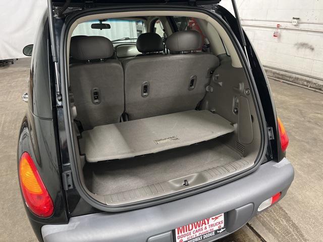 Photo of 2001 Black Clearcoat Chrysler PT Cruiser