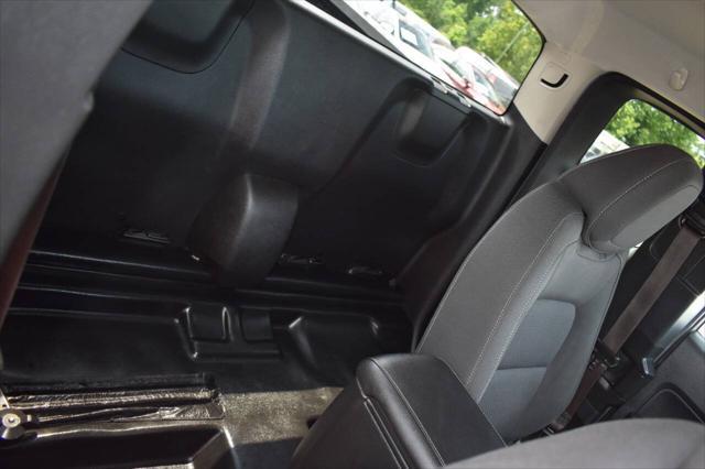 Photo of 2022 Black Chevrolet Colorado