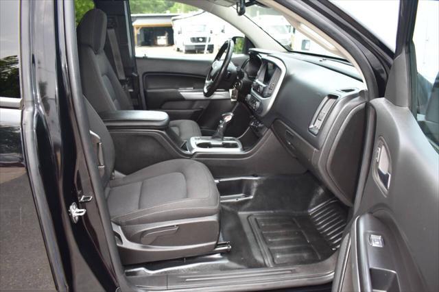 Photo of 2022 Black Chevrolet Colorado