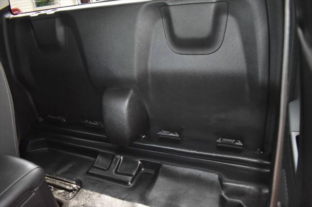Photo of 2022 Black Chevrolet Colorado