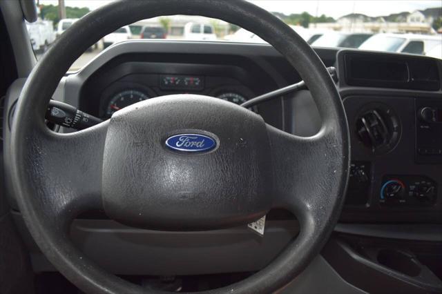 Photo of 2011 Oxford White Ford E150