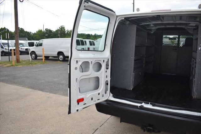 Photo of 2011 Oxford White Ford E150