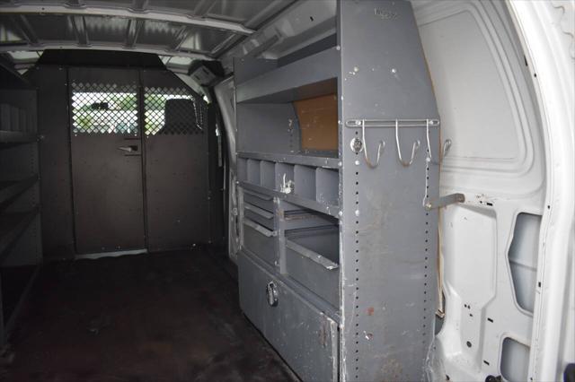 Photo of 2011 Oxford White Ford E150
