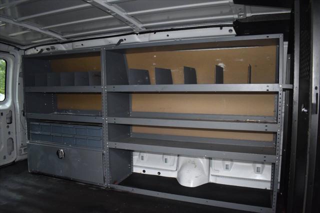 Photo of 2011 Oxford White Ford E150