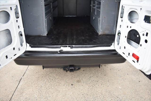 Photo of 2011 Oxford White Ford E150