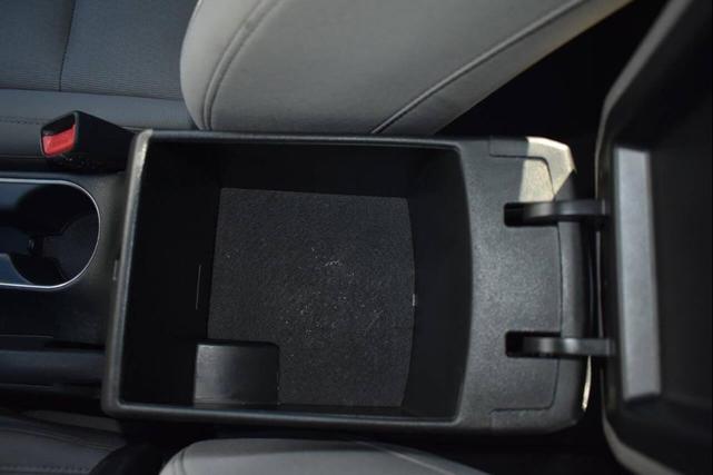 Photo of 2018 Blue Hyundai ELANTRA