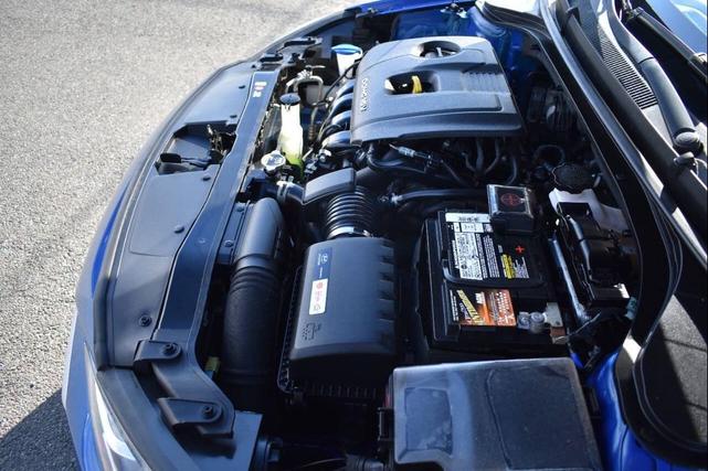 Photo of 2018 Blue Hyundai ELANTRA