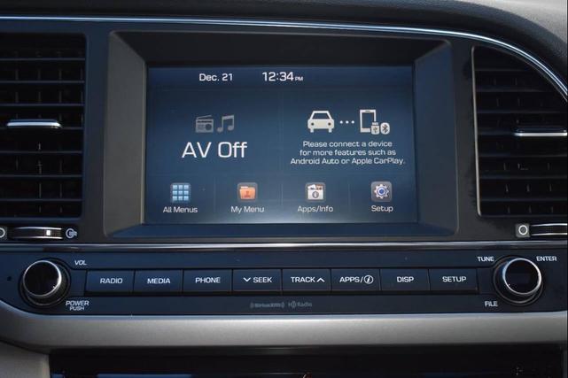 Photo of 2018 Blue Hyundai ELANTRA
