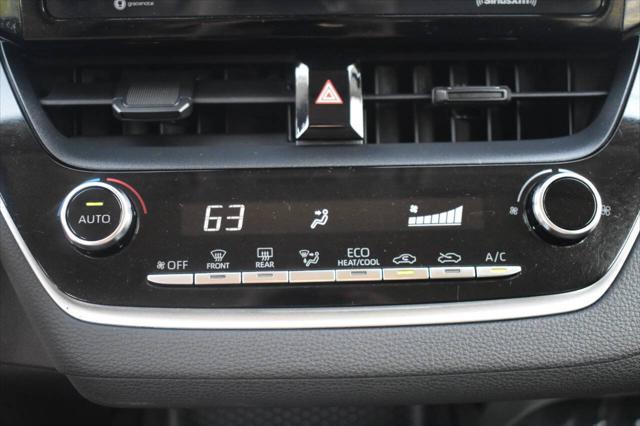 Photo of 2022 Black Sand Pearl Toyota Corolla