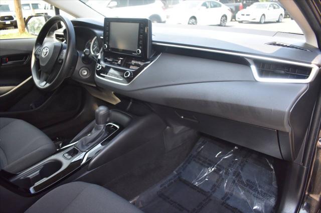 Photo of 2022 Black Sand Pearl Toyota Corolla