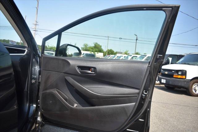 Photo of 2022 Black Sand Pearl Toyota Corolla