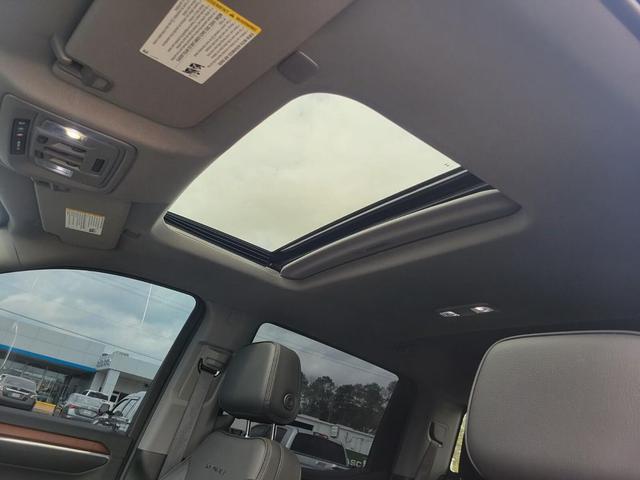 Photo of 2024 Onyx Black GMC Sierra 1500