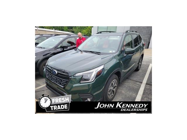 Photo of 2023 Cascade Green Silica Subaru Forester