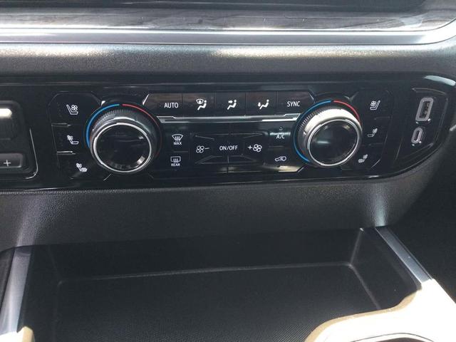 Photo of 2022 Summit White Chevrolet Silverado 1500