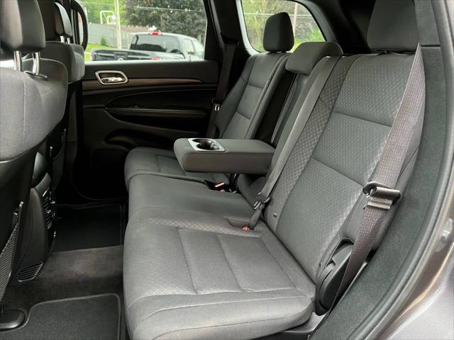 Photo of 2019 Gray (Granite Crystal Metallic) Jeep Grand Cherokee