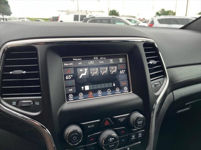 Photo of 2019 Gray (Granite Crystal Metallic) Jeep Grand Cherokee