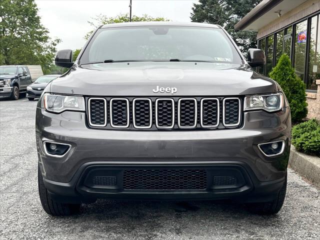 Photo of 2019 Gray (Granite Crystal Metallic) Jeep Grand Cherokee