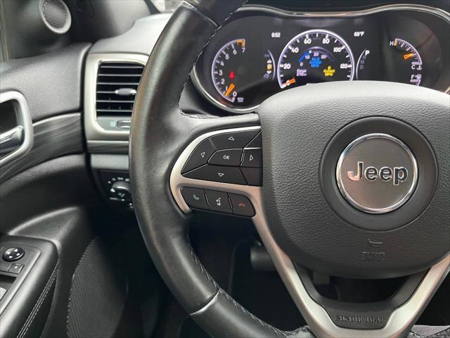 Photo of 2019 Gray (Granite Crystal Metallic) Jeep Grand Cherokee