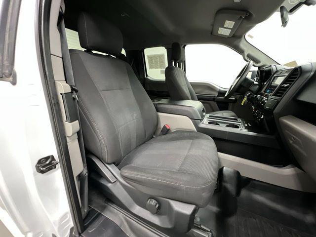Photo of 2017 Oxford White Ford F-150