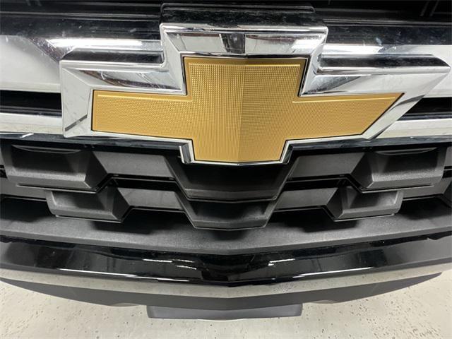Photo of 2022 Satin Steel Metallic Chevrolet Colorado