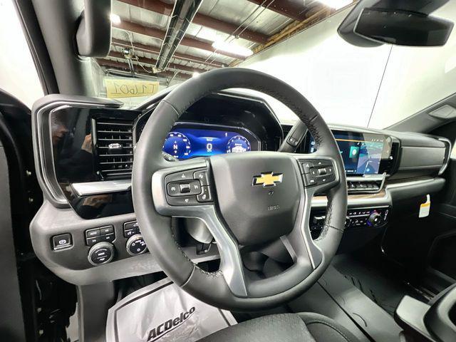 Photo of 2025 Black Chevrolet Silverado 1500