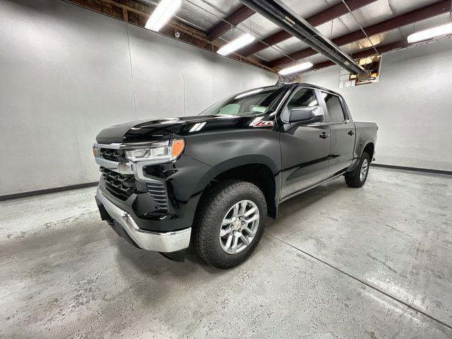 Photo of 2025 Black Chevrolet Silverado 1500