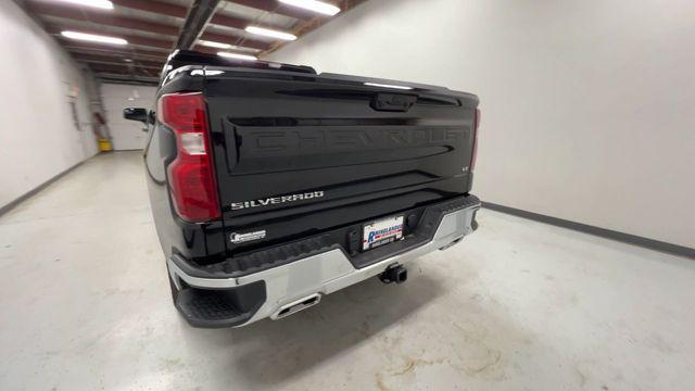 Photo of 2025 Black Chevrolet Silverado 1500