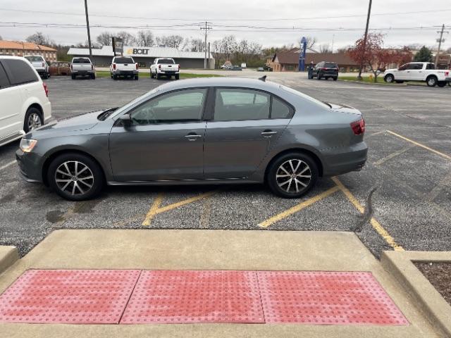 2016 Volkswagen Jetta