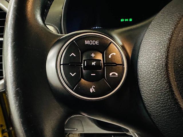 Photo of 2020 Solar Yellow Kia Soul