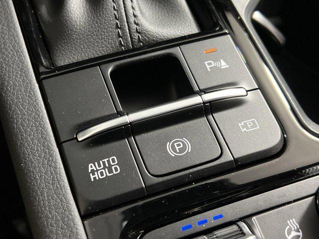 Photo of 2025 Interstellar Gray Kia K5