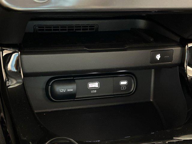 Photo of 2025 Steel Gray Kia Seltos
