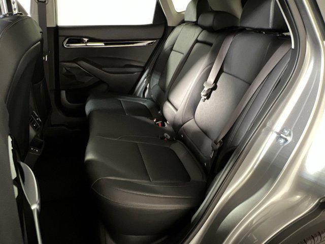Photo of 2025 Steel Gray Kia Seltos