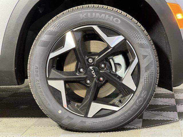 Photo of 2025 Steel Gray Kia Seltos