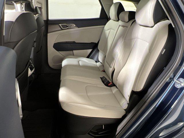 Photo of 2025 Vesta Blue Kia Sportage Hybrid