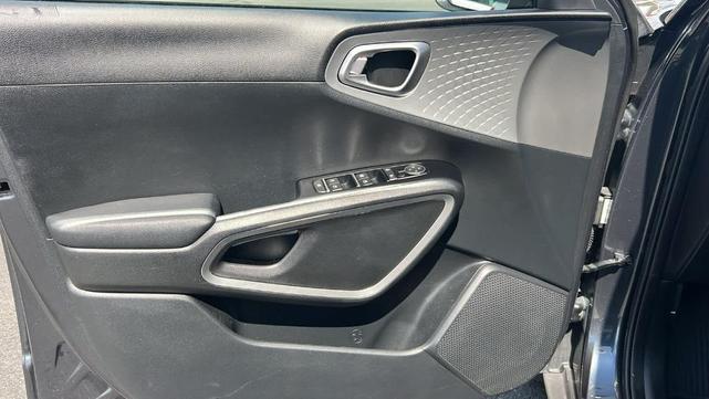 Photo of 2024 Gravity Gray Kia Soul