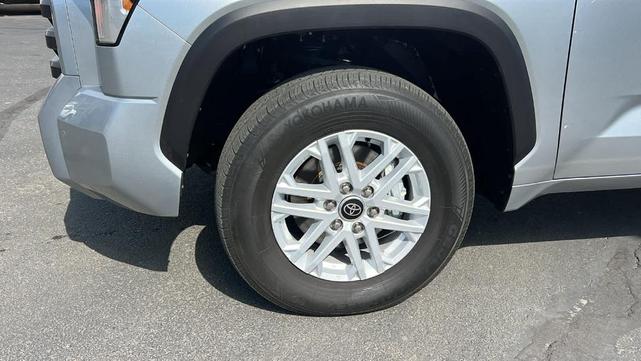 Photo of 2022 Celestial Silver Metallic Toyota Tundra