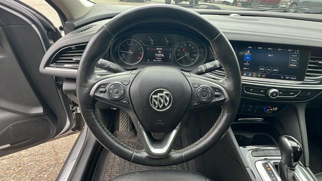 Photo of 2018 Quicksilver Metallic Buick Regal TourX