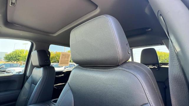 Photo of 2022 Silver Ice Metallic Chevrolet Silverado 1500 Limited