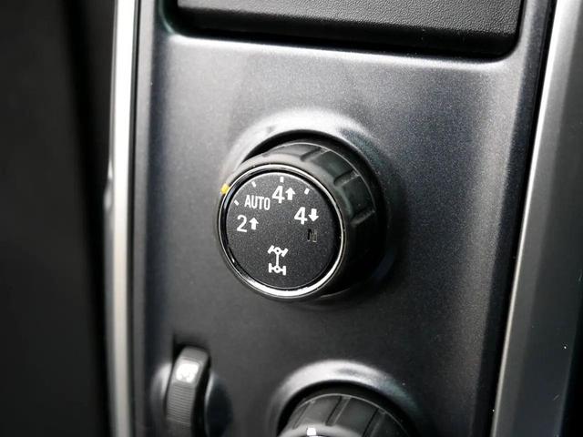 Photo of 2014 Blue Granite Metallic Chevrolet Silverado 1500