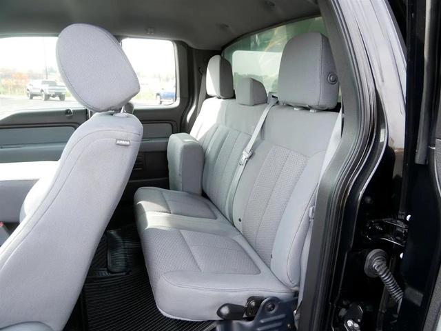 Photo of 2013 Tuxedo Black Metallic Ford F-150