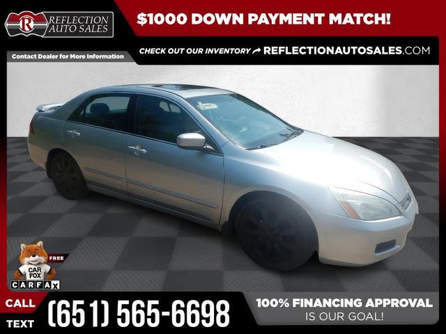 Photo of 2006 Silver Honda Accord