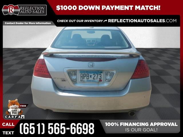 Photo of 2006 Silver Honda Accord