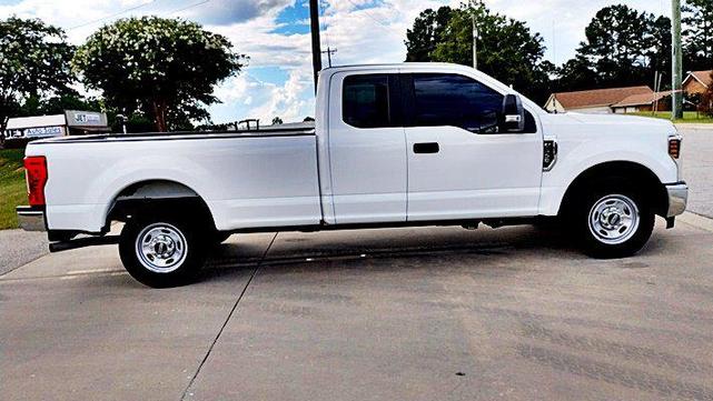 Photo of 2019 White Ford F-350