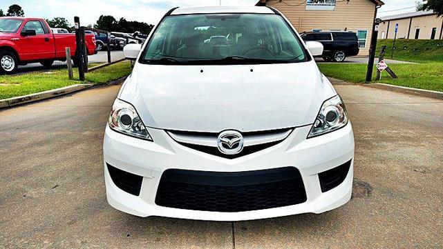 Photo of 2009 White Mazda Mazda5