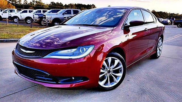 2015 Chrysler 200