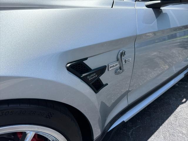 Photo of 2021 Iconic Silver Ford Mustang