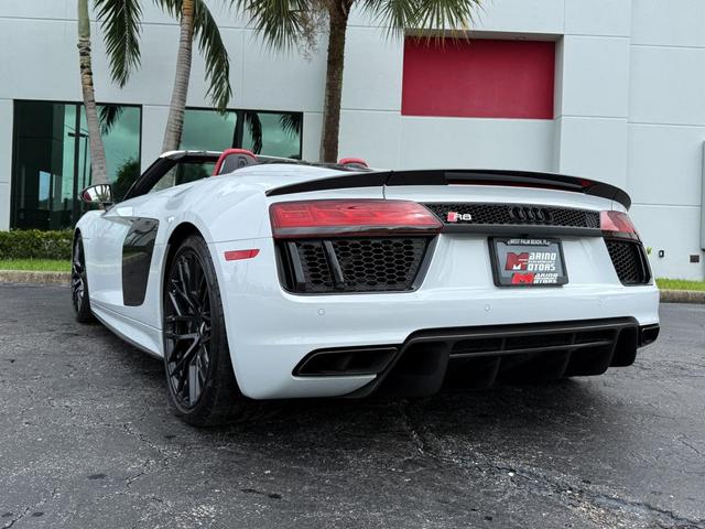 Photo of 2018  Audi R8