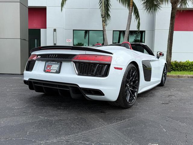 Photo of 2018  Audi R8