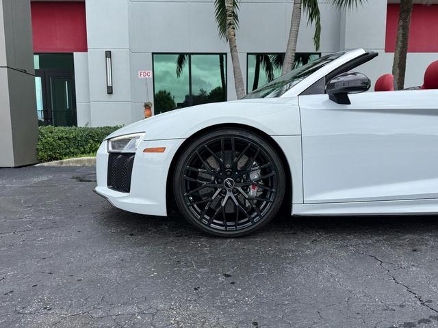 Photo of 2018  Audi R8