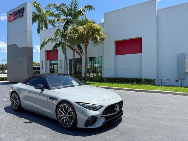 Photo of 2022 MANUFAKTUR Alpine Grey Mercedes-Benz AMG SL 63